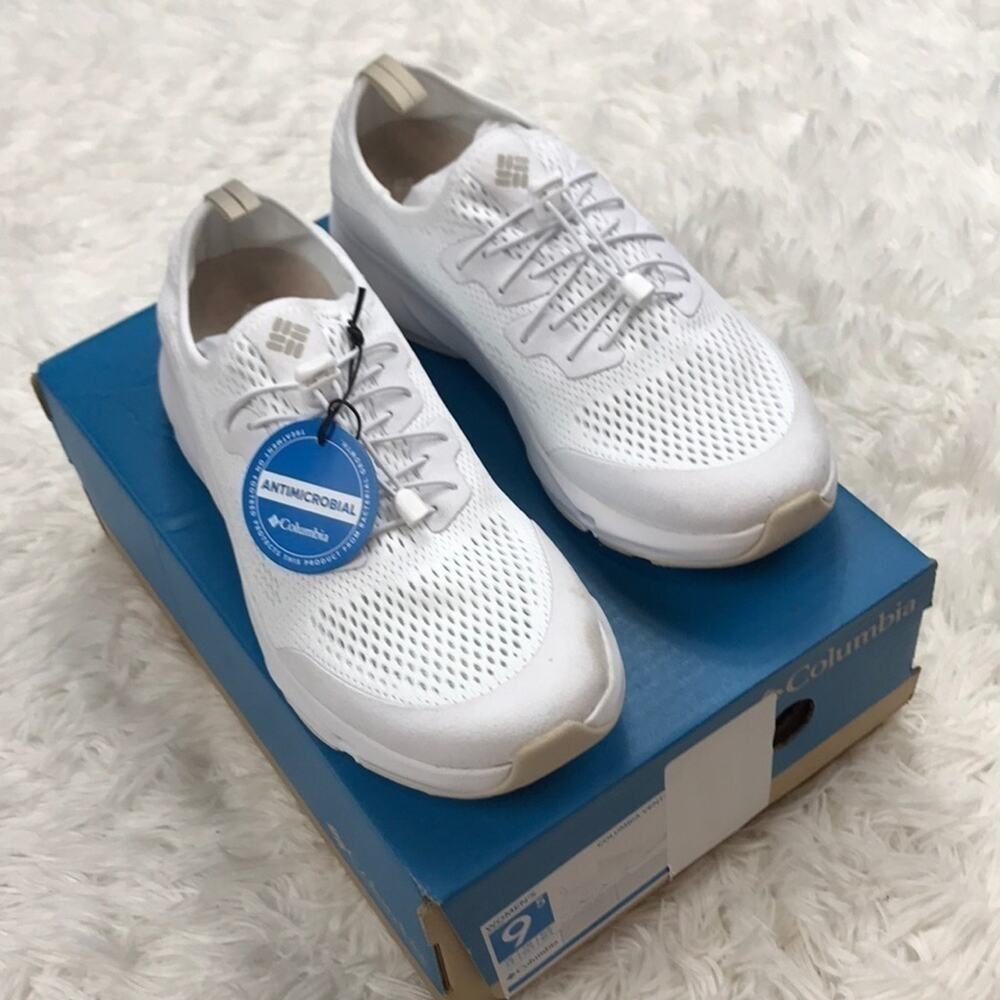 NIB Columbia Vent White Shoes